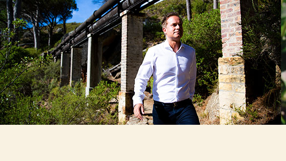 Zur Homepage Manuel Horeth